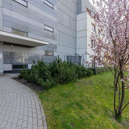 Glamorous Wilanow Apartment By Renters Warsaw Exterior photo